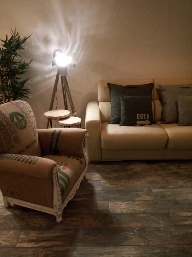 Beach Warehouse S.Pedro Estoril Apartament Zewnętrze zdjęcie